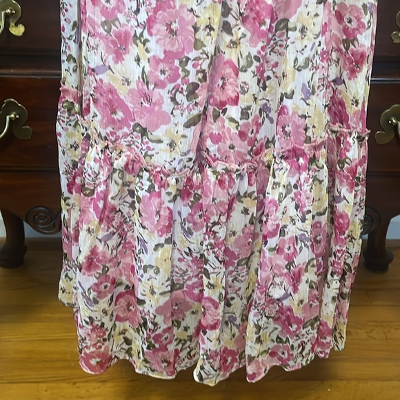 New ASTR Primrose Floral Stappy Back Maxi Dress size Small - Picture 11 of 16